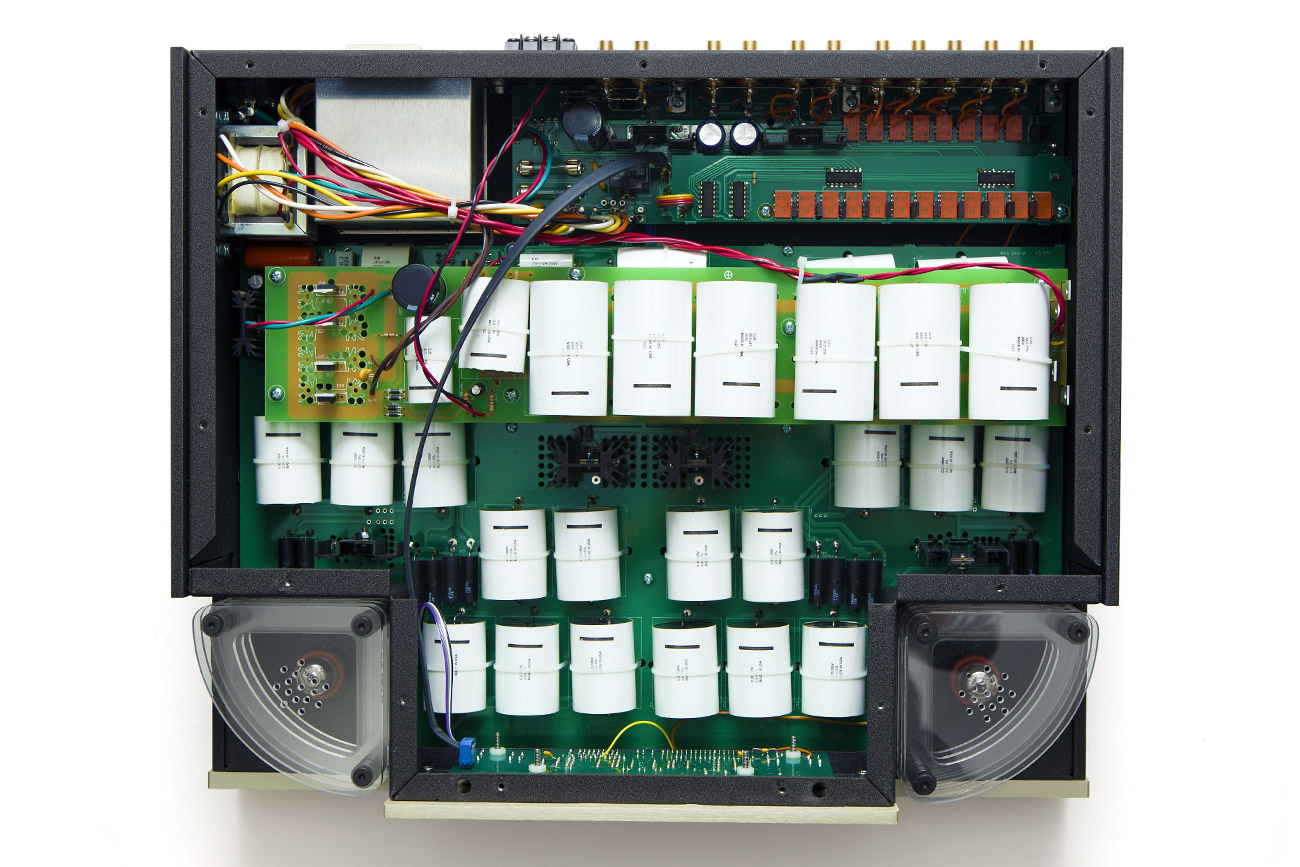 GAT2-S2-Pre-and-ART-sa-Power-Amplifier-10_1300x867.jpg