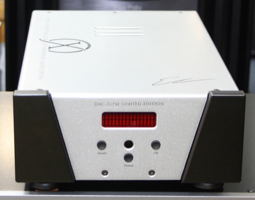 WYRED 4 Sound DAC-2v2se 10th Anniversary Limited Edition