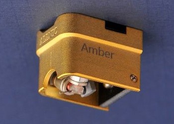 Audiophilia ڹ(Amber)  ÷