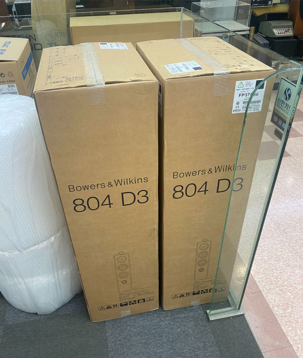 B&W(바월스앤윌킨스) 노오픈 804D3를 원가할인 판매합니다.
